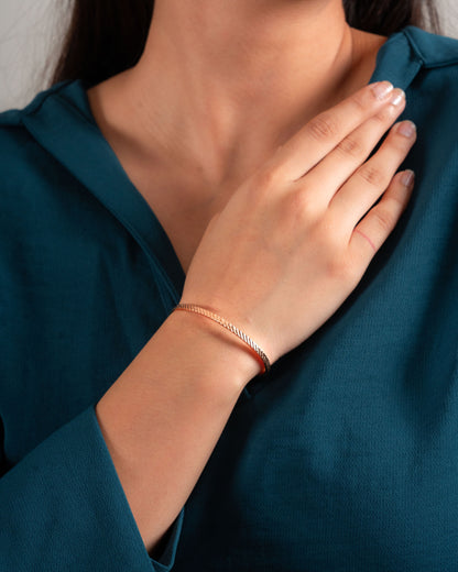 Flo Cuff Bracelet Rose gold