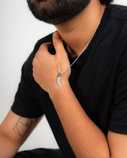 Tiger Claw Pendant